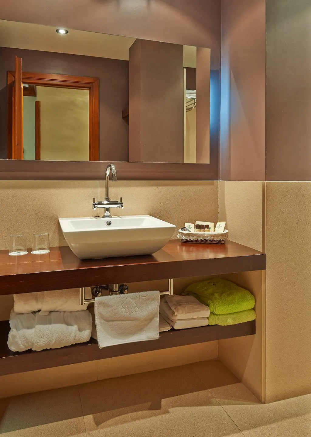 Double or Twin SUPERIOR Room, Grevol Spa, Costa Brava
