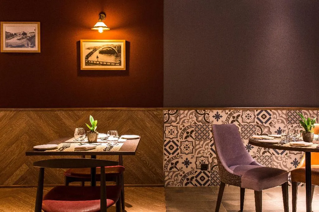 Restaurant, Crowne Plaza Porto, Porto