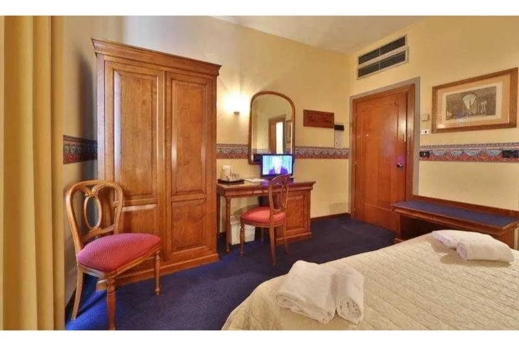 SINGLE SUPERIOR Room, iH Hotels Firenze Select, Florence