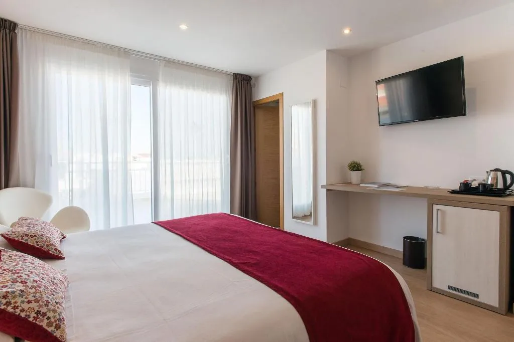 Room, Hostal Menurka, Menorca