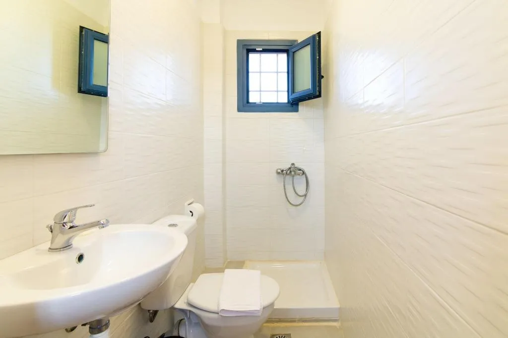 Room, Okirroi Villas and Apts, Crete