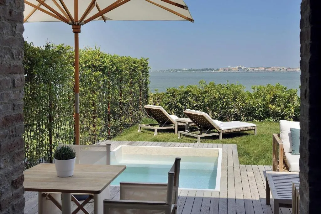 Pool, JW Venice, Venice