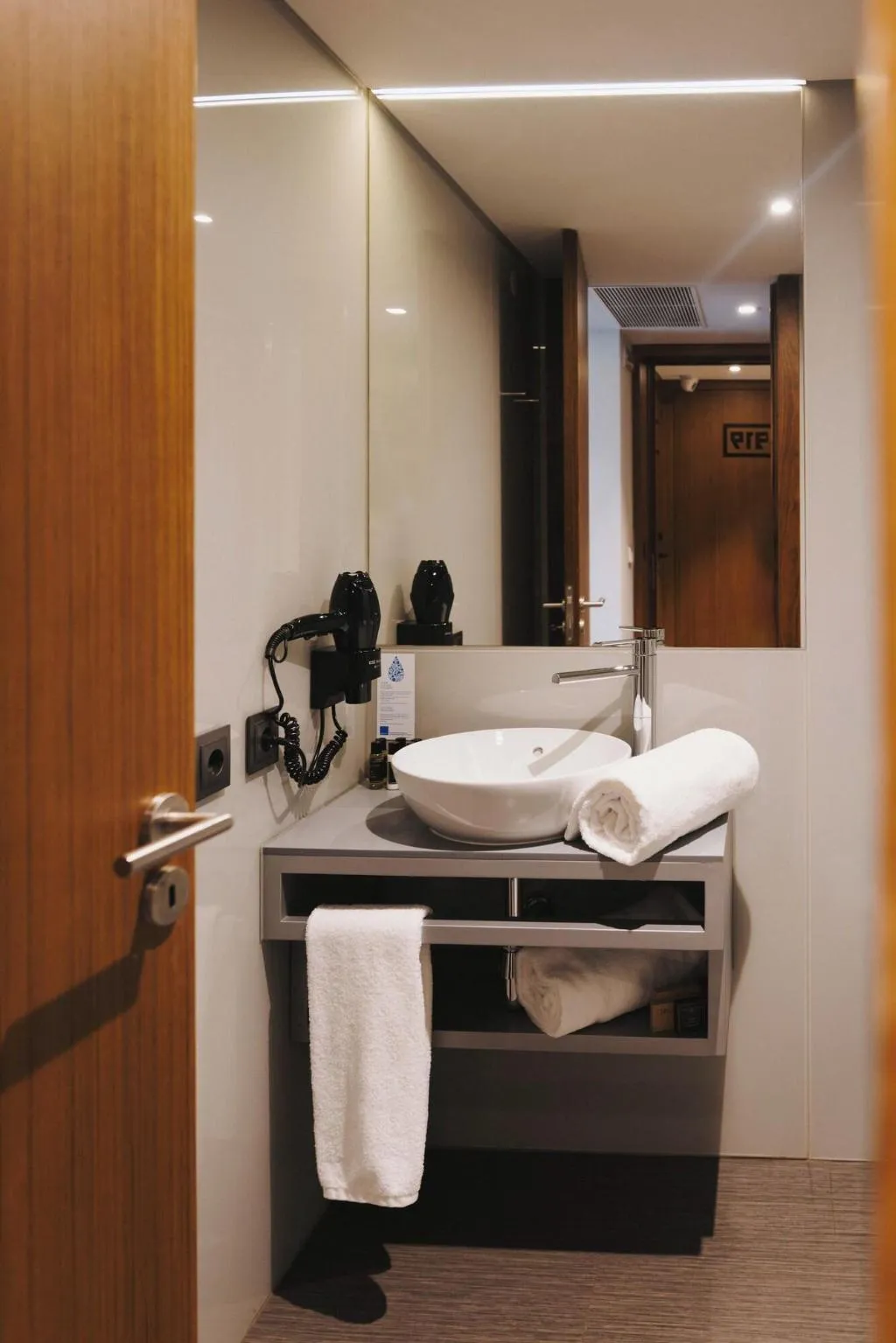 Room, Porto City House, Porto