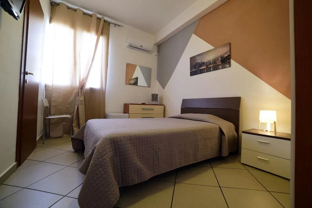 Room, Green Garden, Palermo