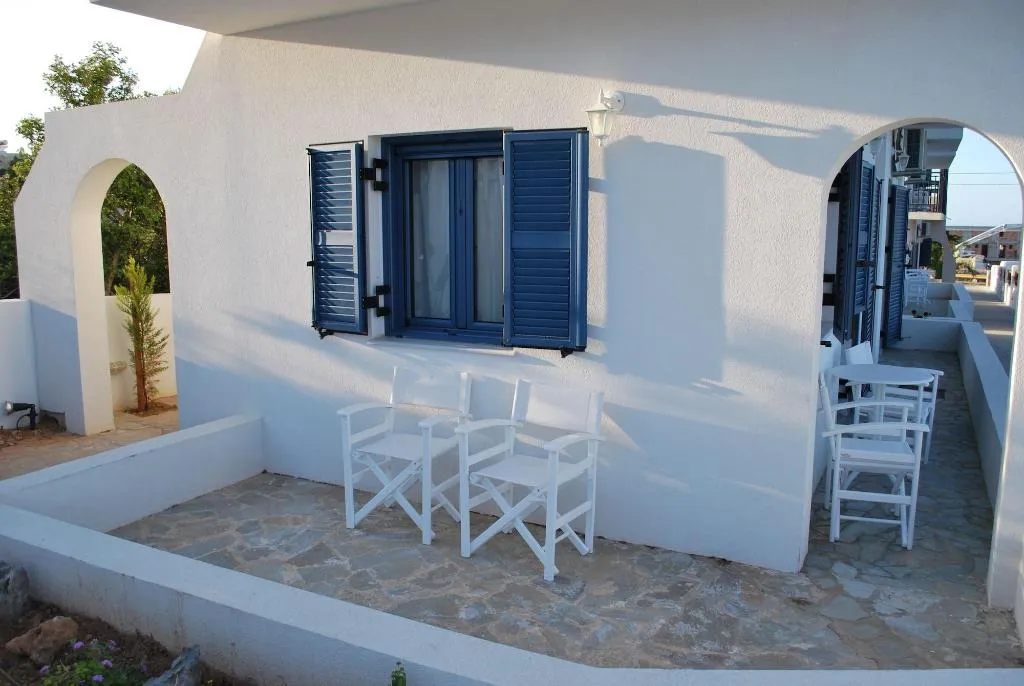 Room, Okirroi Villas and Apts, Crete