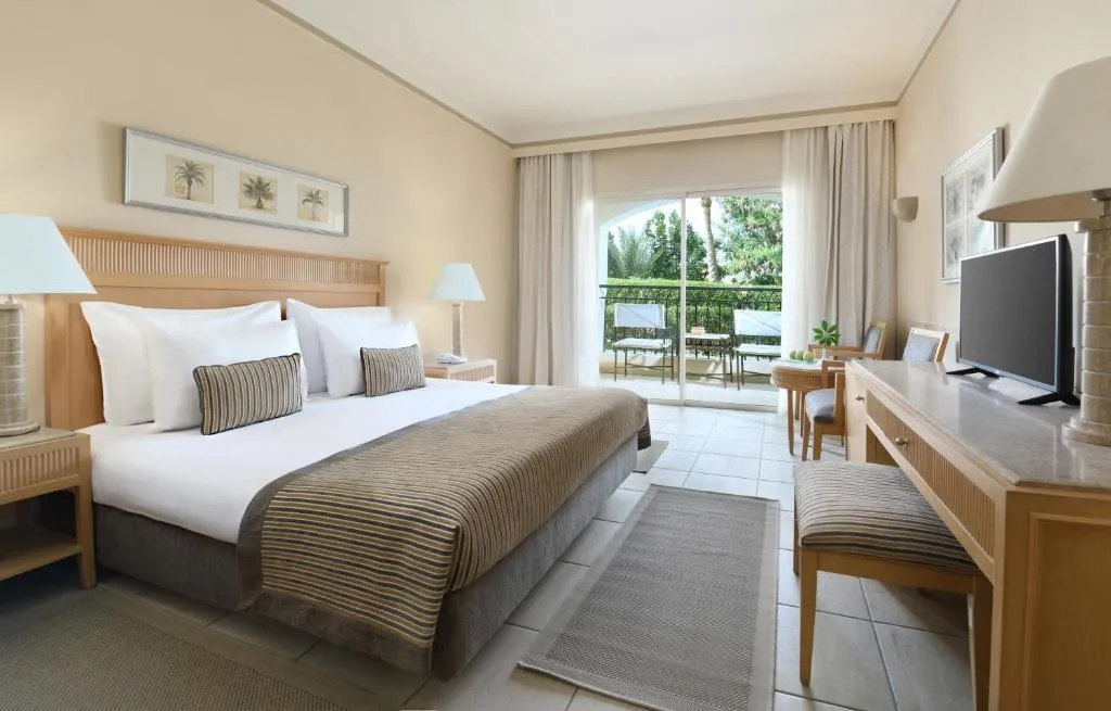 FAMILY ROOM SUPERIOR Room, JAZ Makadi Star & Spa, Red Sea Riviera