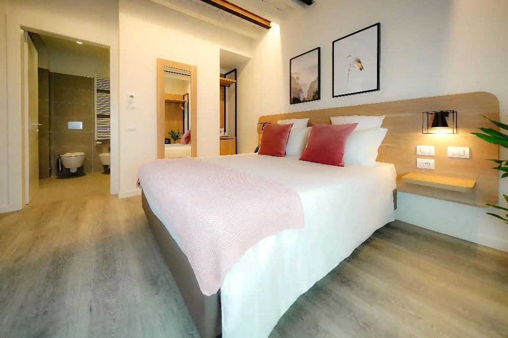 DOUBLE STANDARD Room, Bergamo Inn 15, Milan