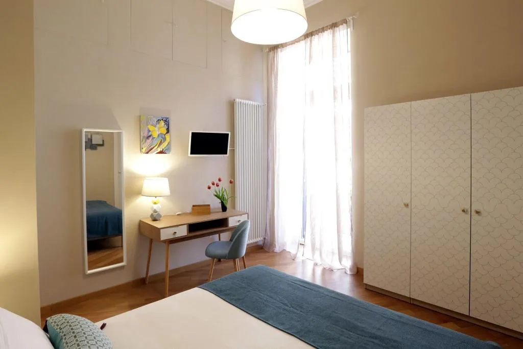 Room, I Viceré B&B Deluxe, Naples