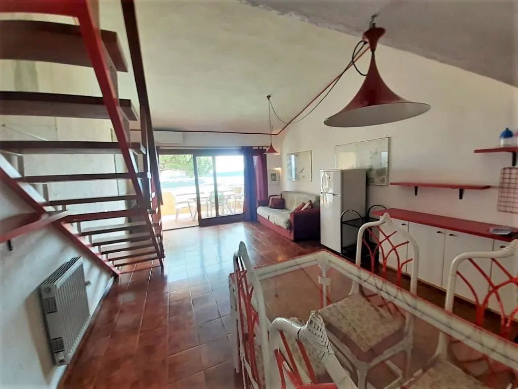 APARTMENT CAPACITY 6 TWO BEDROOMS Room, Villaggio Marineledda, Olbia