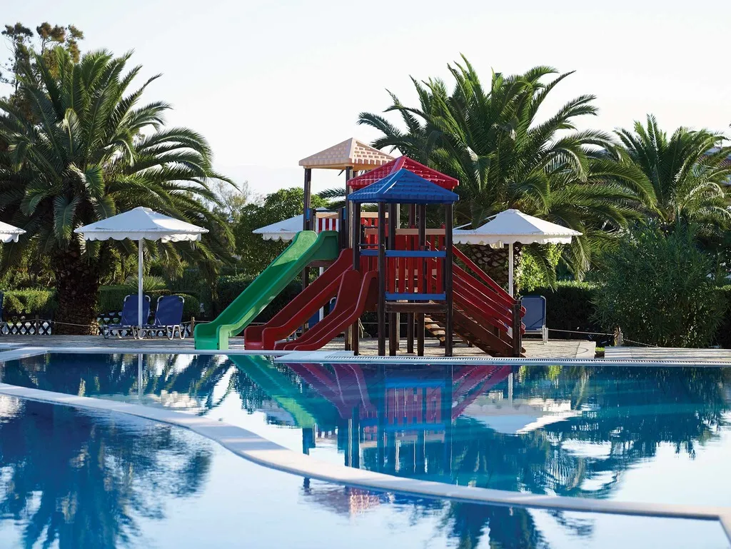 Pool, Roda Beach Resort and Spa, Corfu