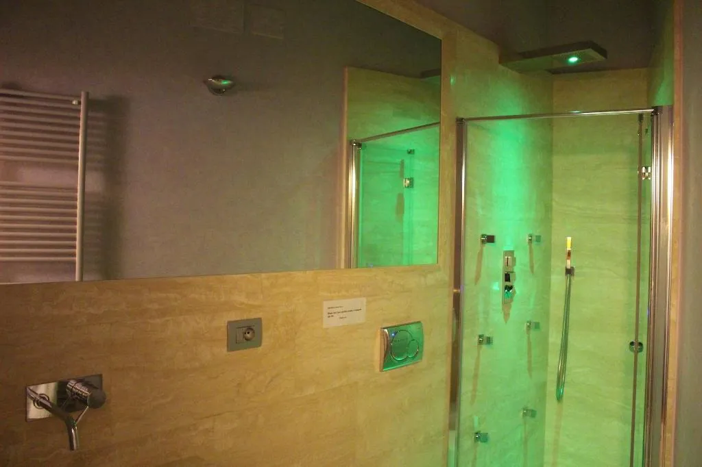 Room, B B Righi In Santa Croce, Florence