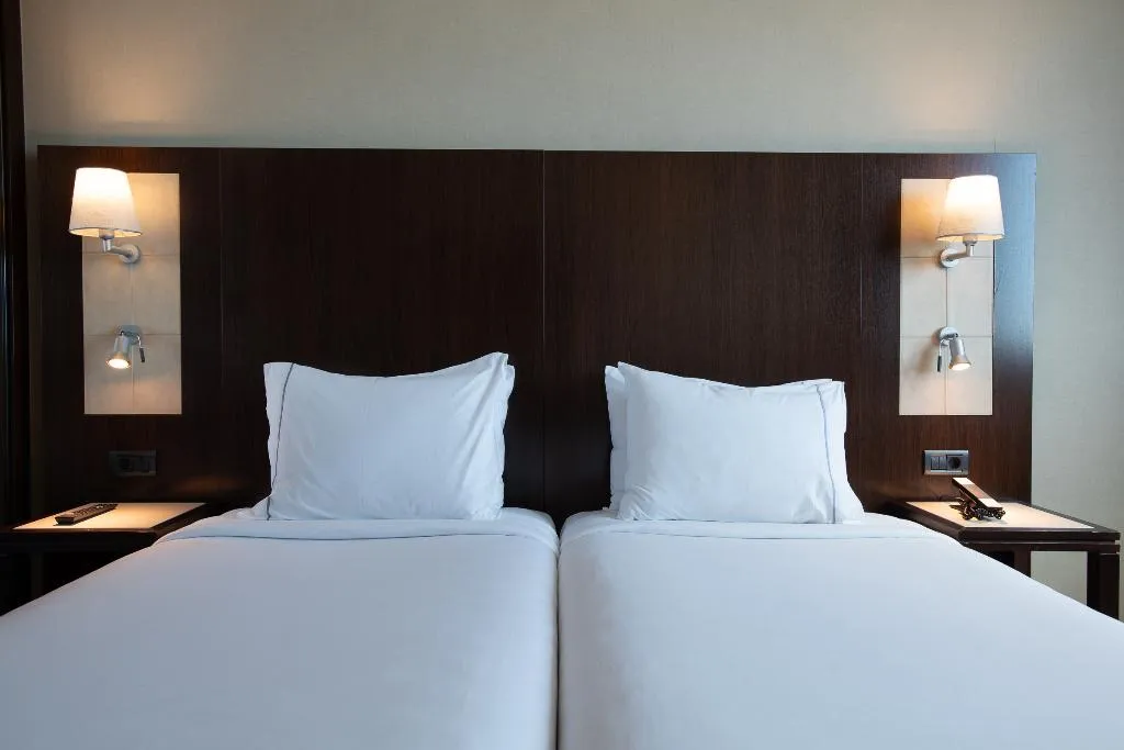 DOUBLE DELUXE Room, Leonardo Royal Hotel Barcelona Forum, Barcelona