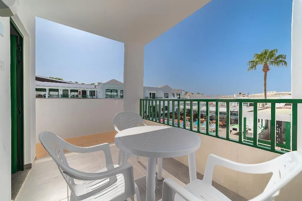APARTMENT CAPACITY 3 ONE BEDROOM Room, Elena Apartamentos, Lanzarote
