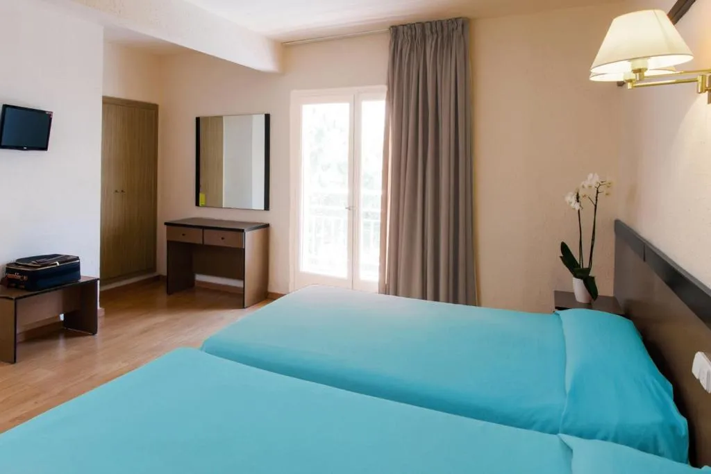 SINGLE STANDARD Room, The BandB by Guitart Hotels, Costa Brava