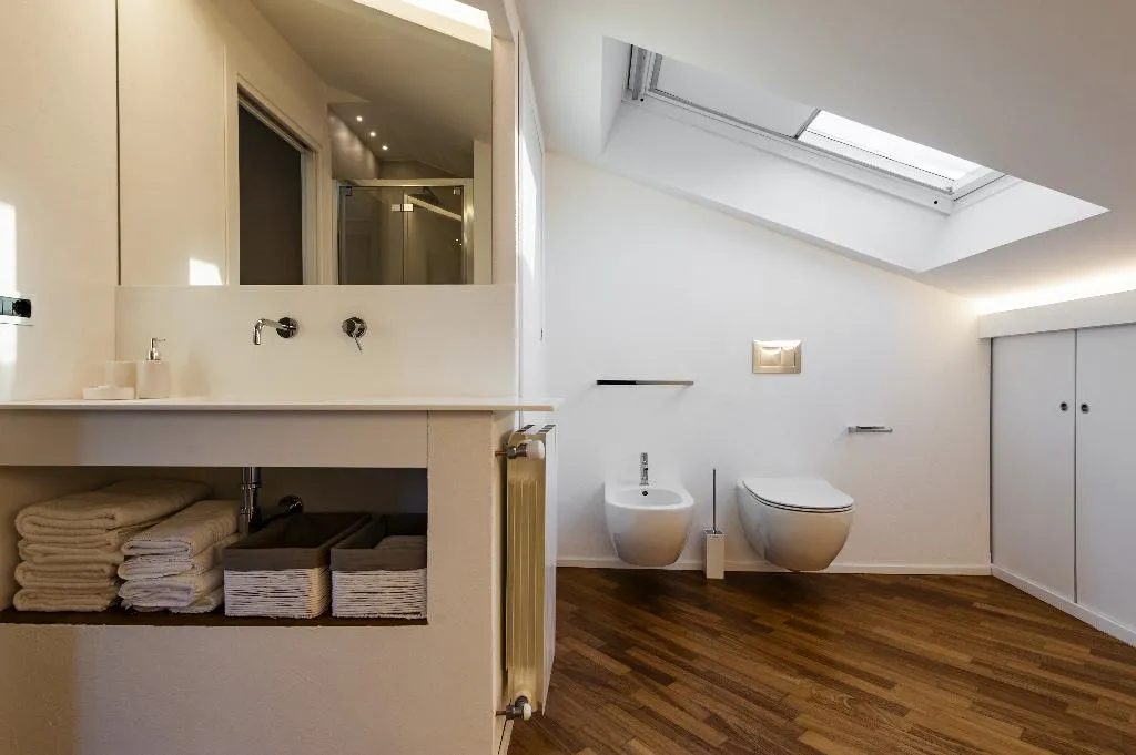 VILLA FIVE BEDROOMS Room, The Villa by Ferrini Home, Catania