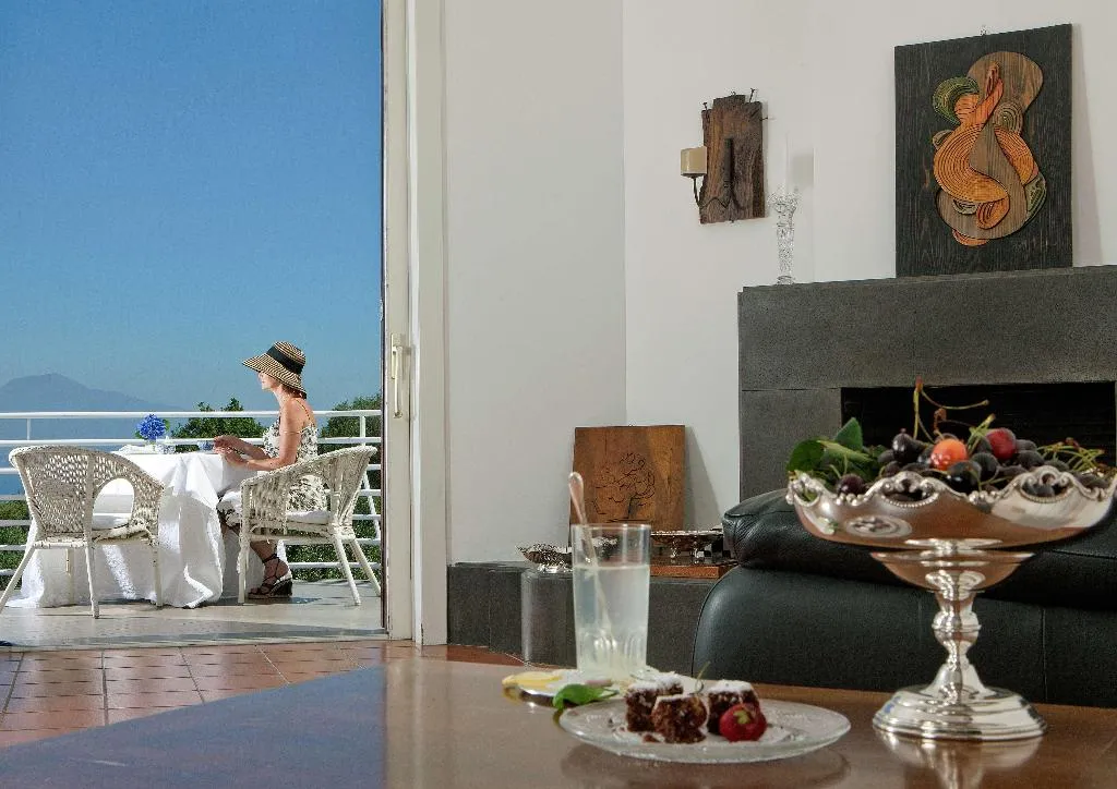 General view, Villa Oriana Relais, Naples