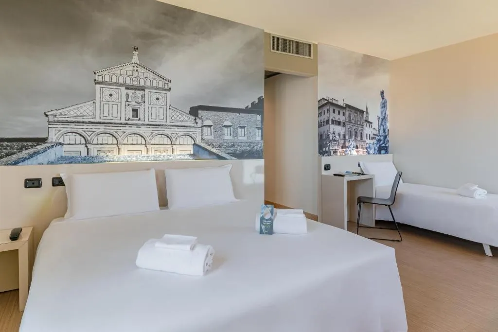 TRIPLE WITH TERRACE Room, B&b Hotel Firenze City Center, Florence