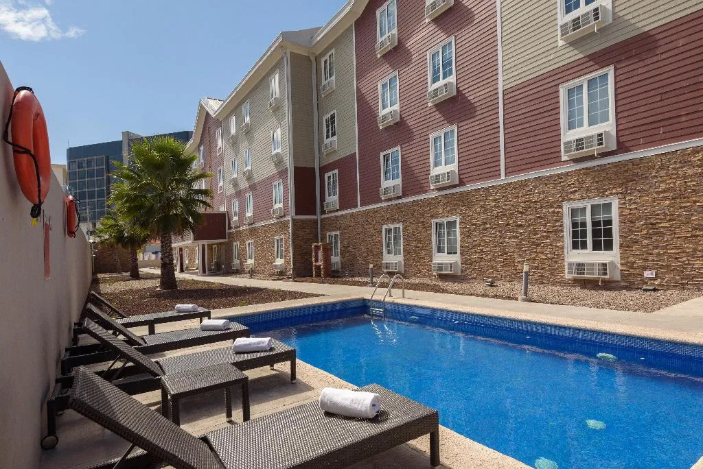 Pool, Extended Suites Cancun Cumbres, Cancun Area