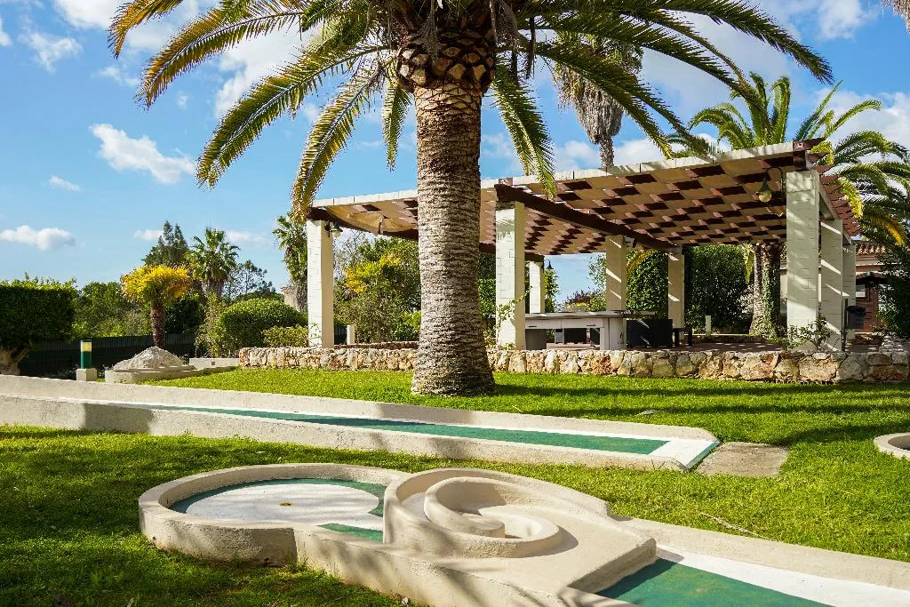 Sports and Entertainment, Vitors Plaza, Algarve