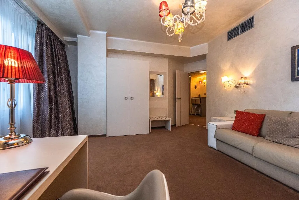 SUITE LUXURY TWO BEDROOMS Room, Residence Mysterius Old Town, Prague