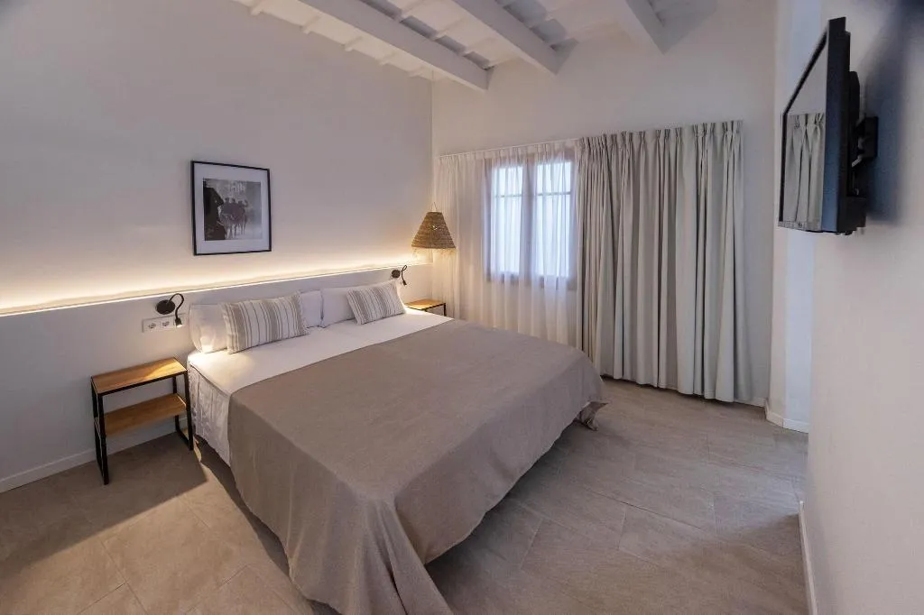 Room, Hotel Tres Tocs, Menorca