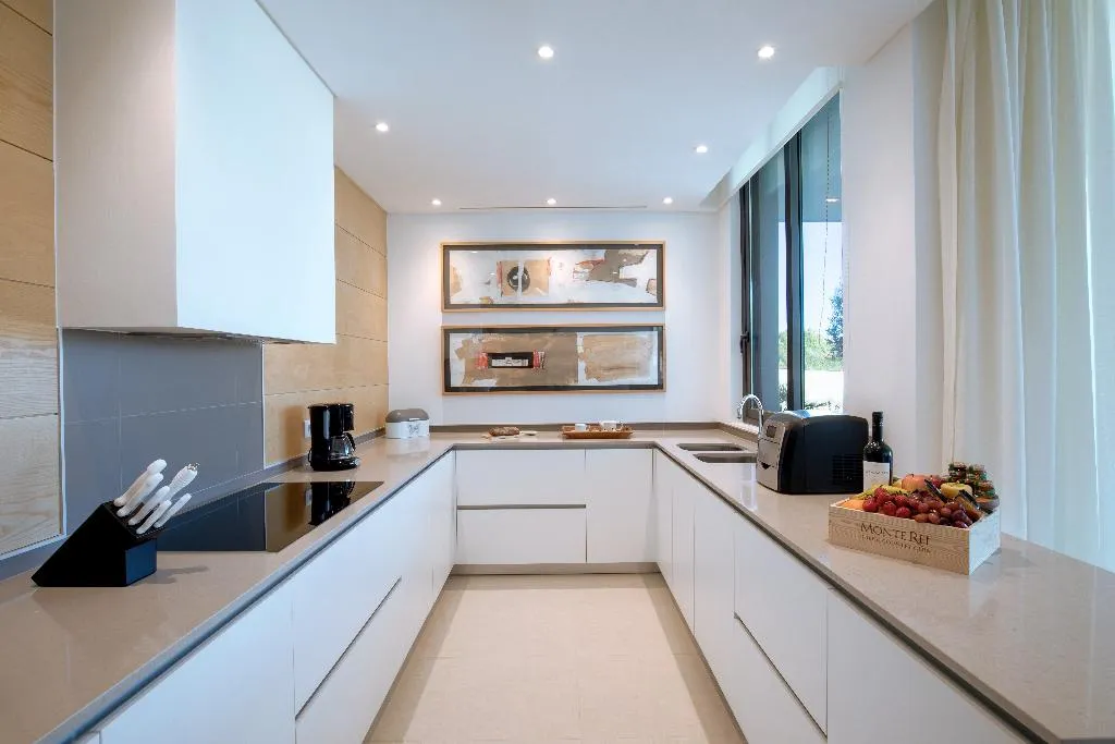 APARTMENT ONE BEDROOM Room, Monte Rei Golf & Country Club, Algarve