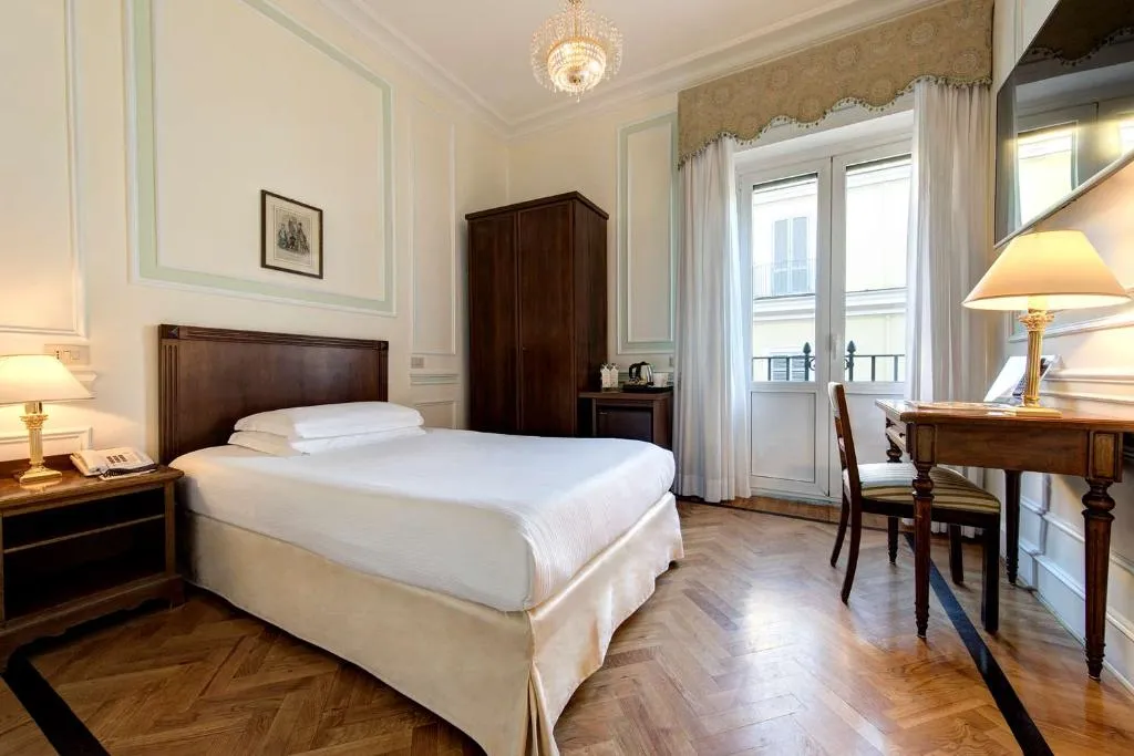 Room, Hotel Quirinale, Rome
