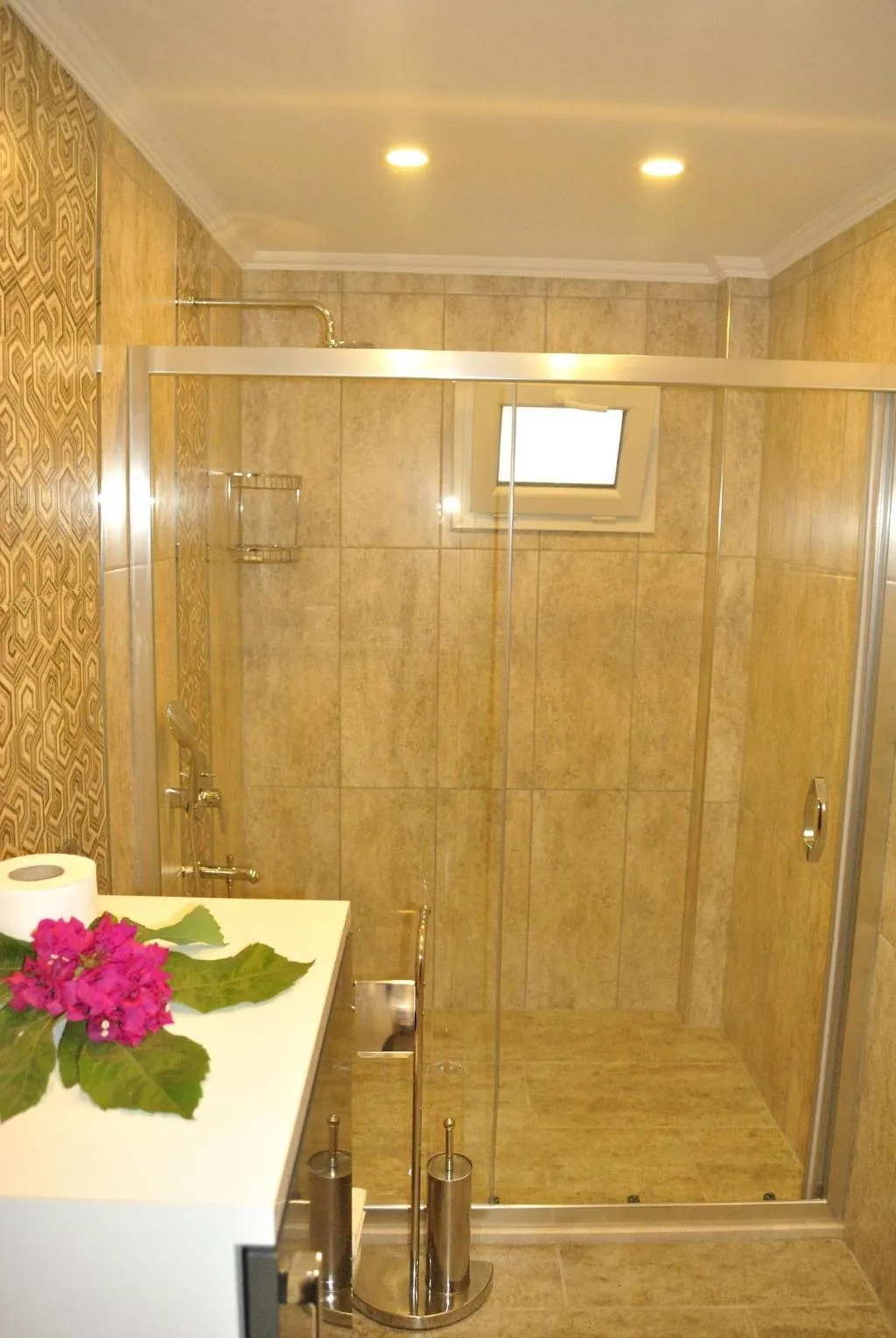 Room, Dionysia, Antalya