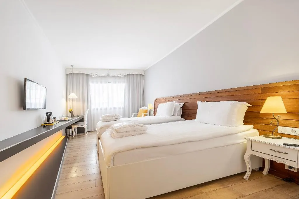 SINGLE STANDARD Room, Beyond, Izmir