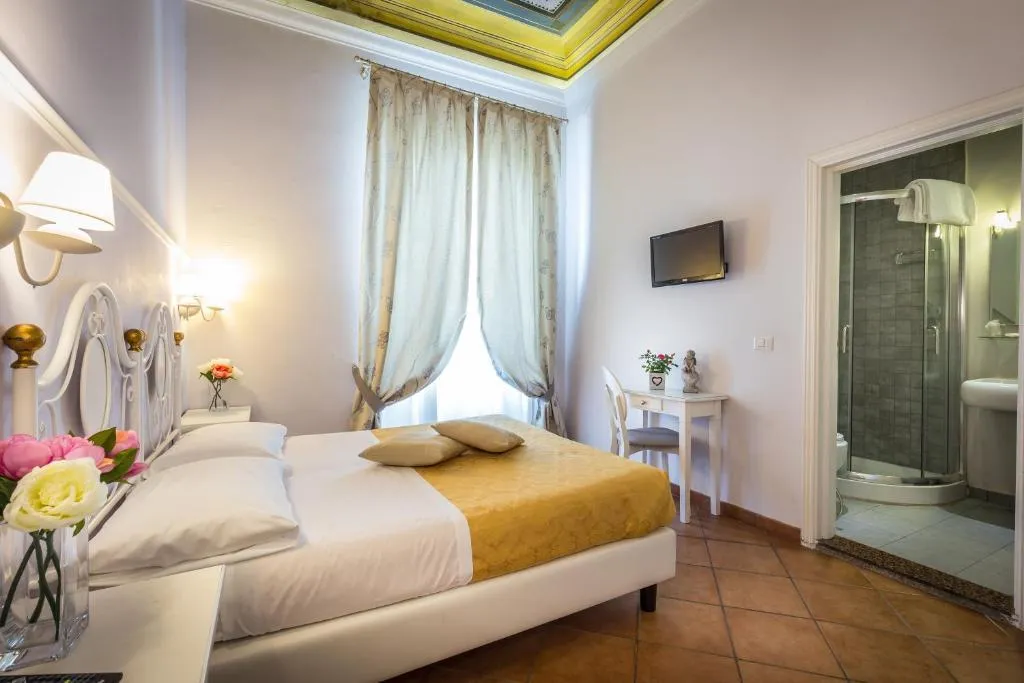 DOUBLE STANDARD Room, Ferrucci, Florence