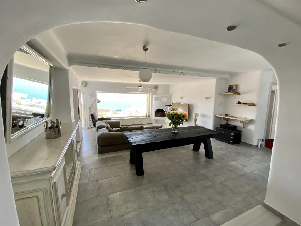 Room, Flaskos Suites, Mykonos