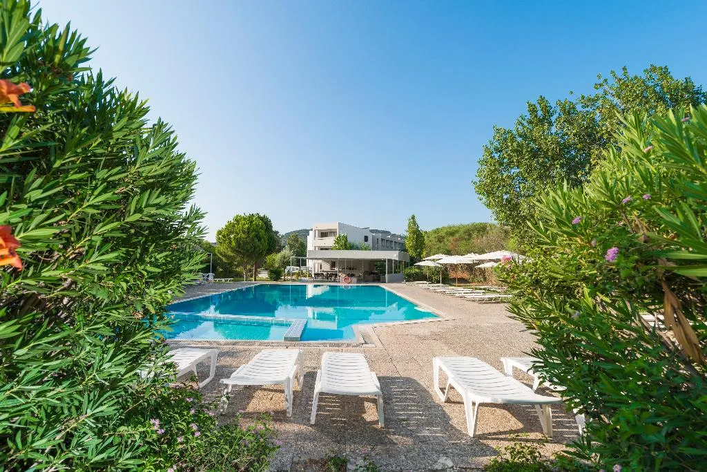 Pool, Evita Elite, Rhodes