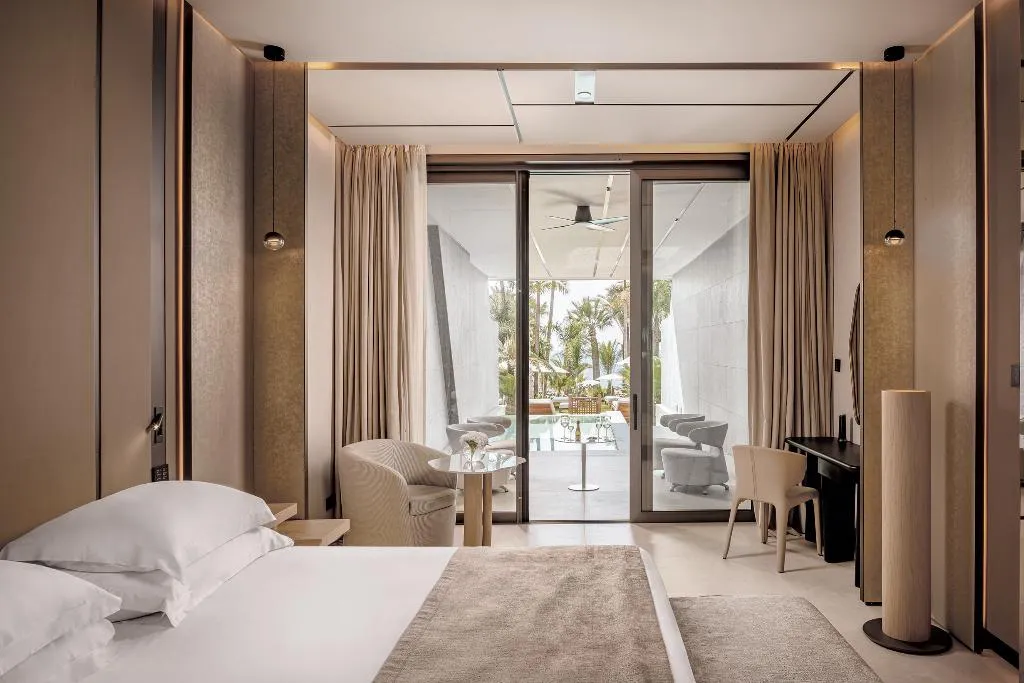 JUNIOR SUITE WITH PRIVATE POOL Room, Amathus Beach Hotel Limassol, Cyprus