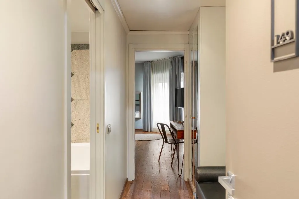 JUNIOR SUITE STANDARD Room, Living Hotel Milano, Milan