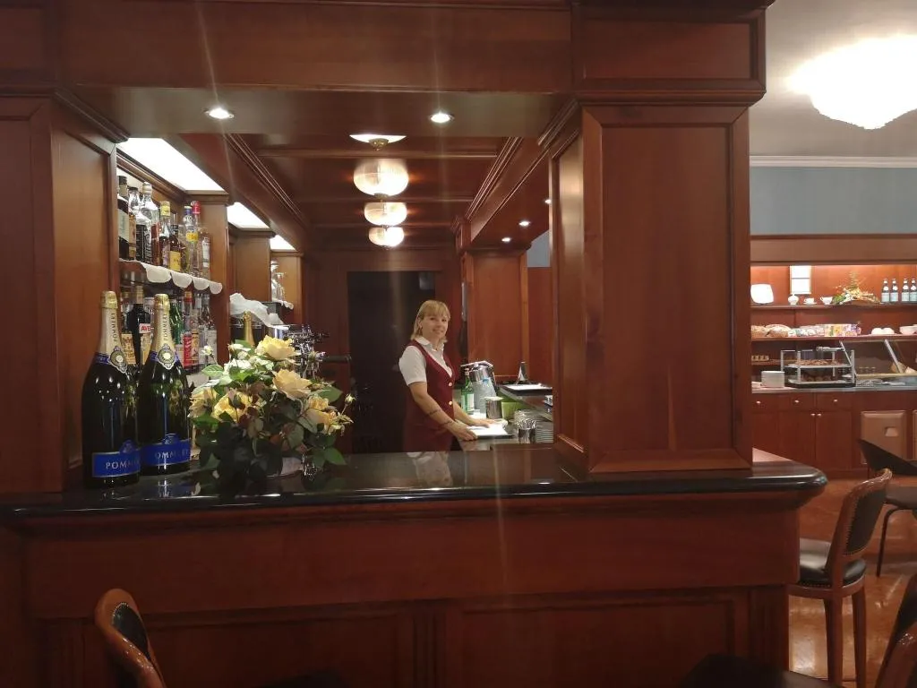 Bar, Hotel Motel Luna, Milan