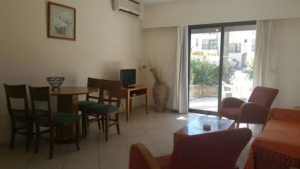 APARTMENT TWO BEDROOMS Room, Panareti Paphos Resort, Cyprus