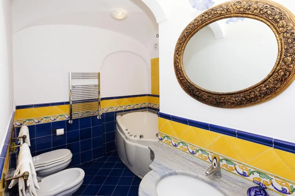 Room, Villa Principe Giovanni, Naples