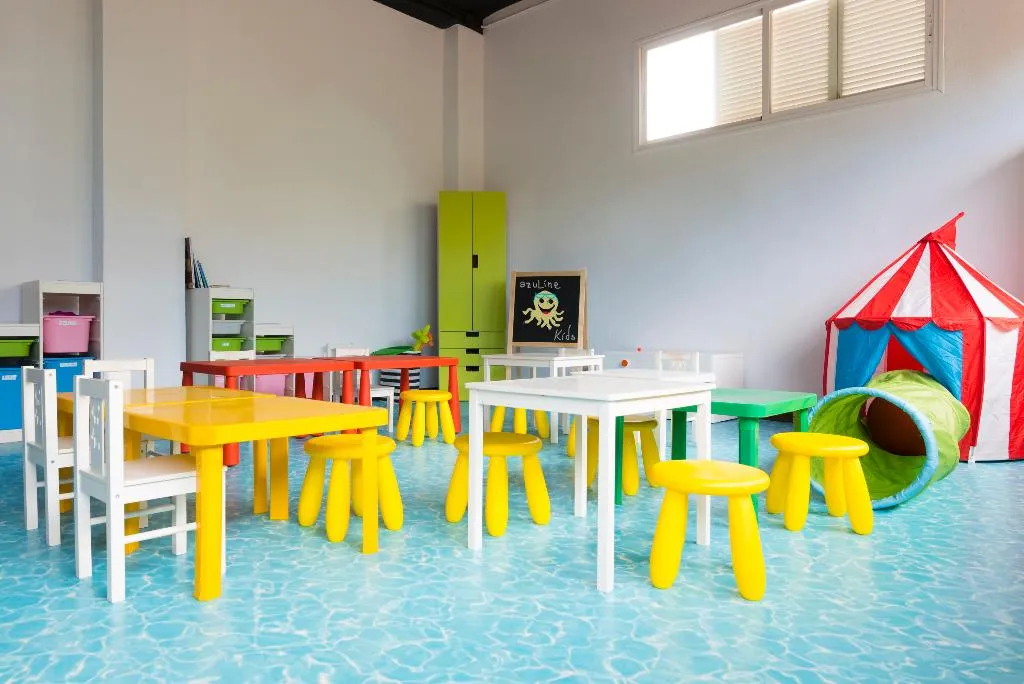 Sports and Entertainment, AzuLine Hotel Bergantin, Ibiza