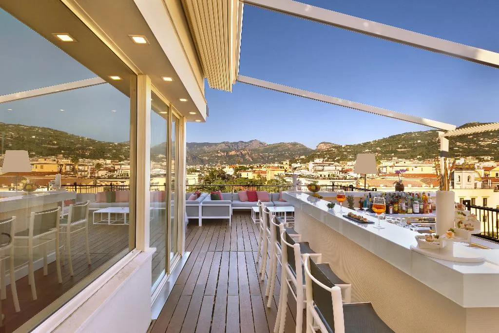 Terrace, Continental, Naples