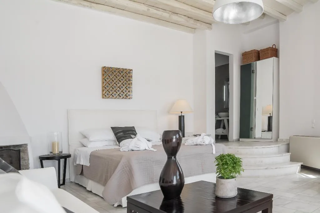 SUITE EXECUTIVE Room, Capo Di Mykonos Resort, Mykonos