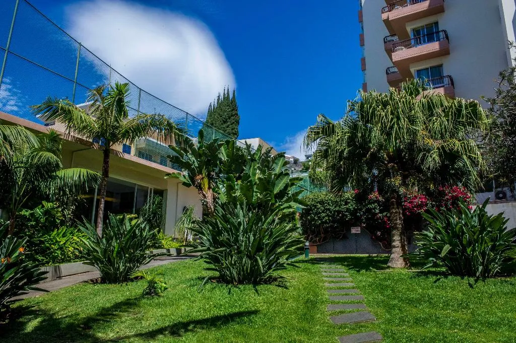 General view, Estrelicia Hotel, Madeira