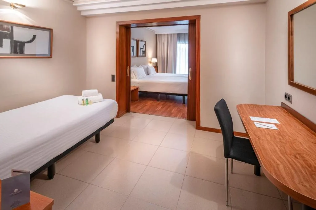 Double or Twin STANDARD Room, Ciudad de Castelldefels, Barcelona