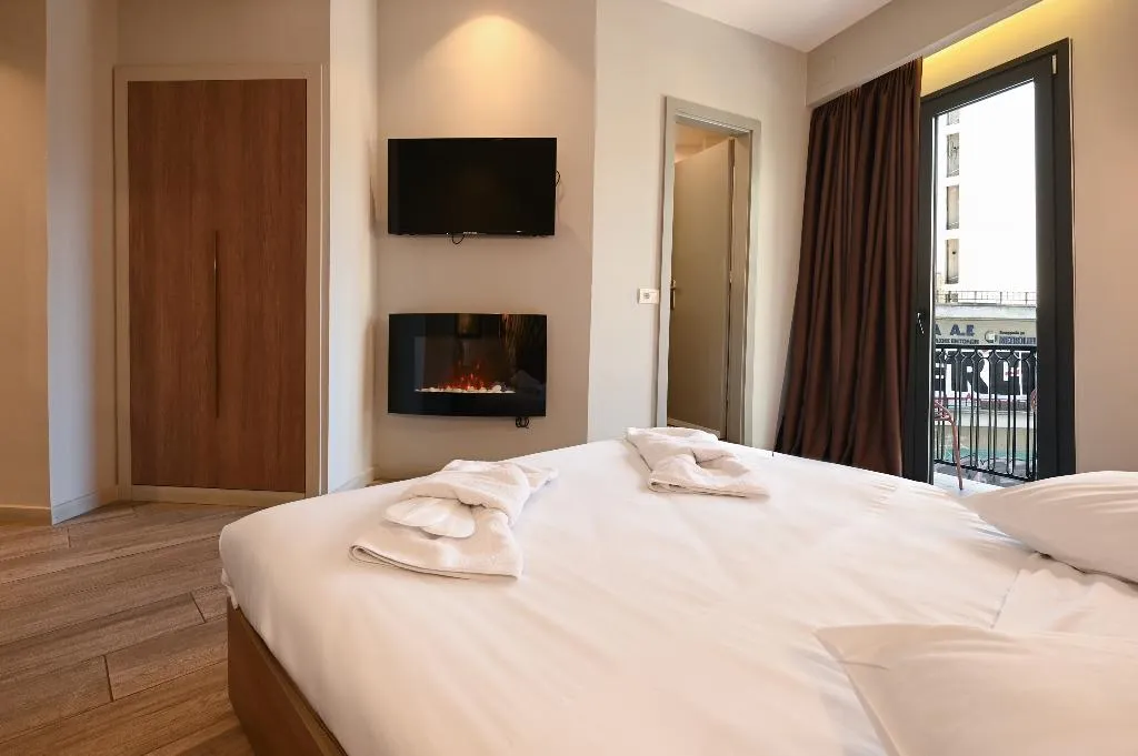 Double or Twin WITH BALCONY Room, Urban Core Residence, Athens