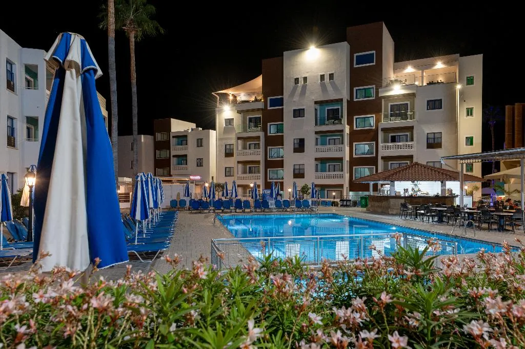 Pool, Kefalos Damon Hotel Apts, Cyprus