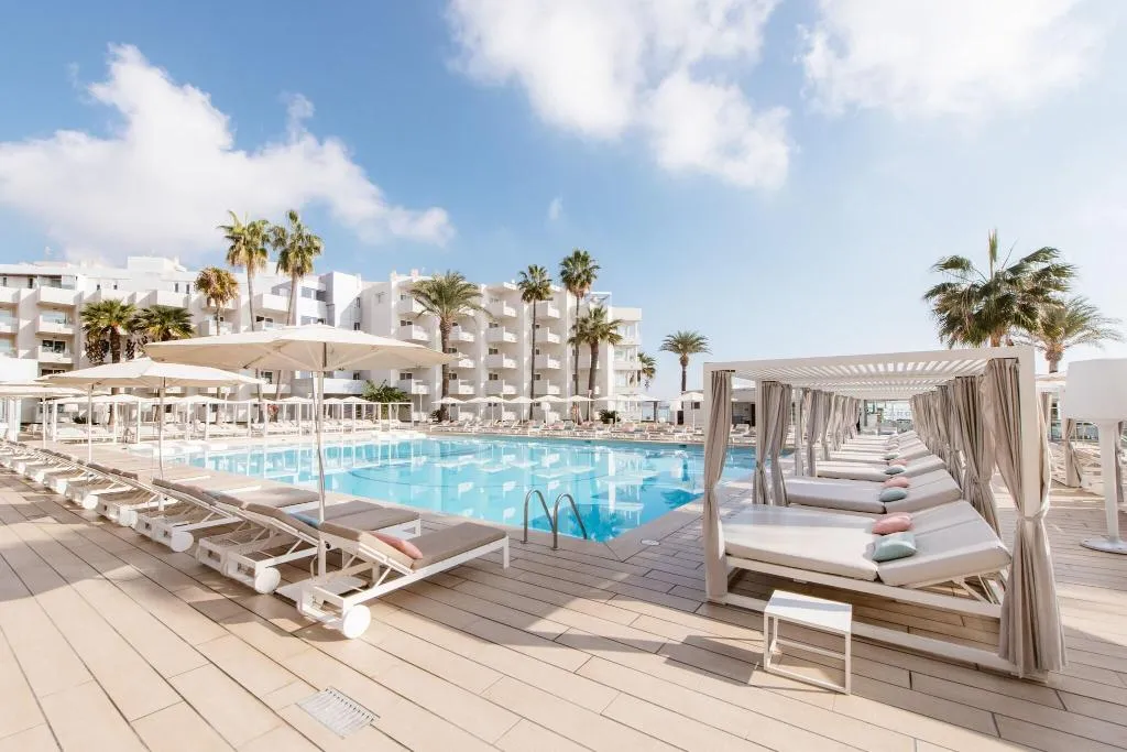 Pool, Hotel Garbi Ibiza & Spa, Ibiza