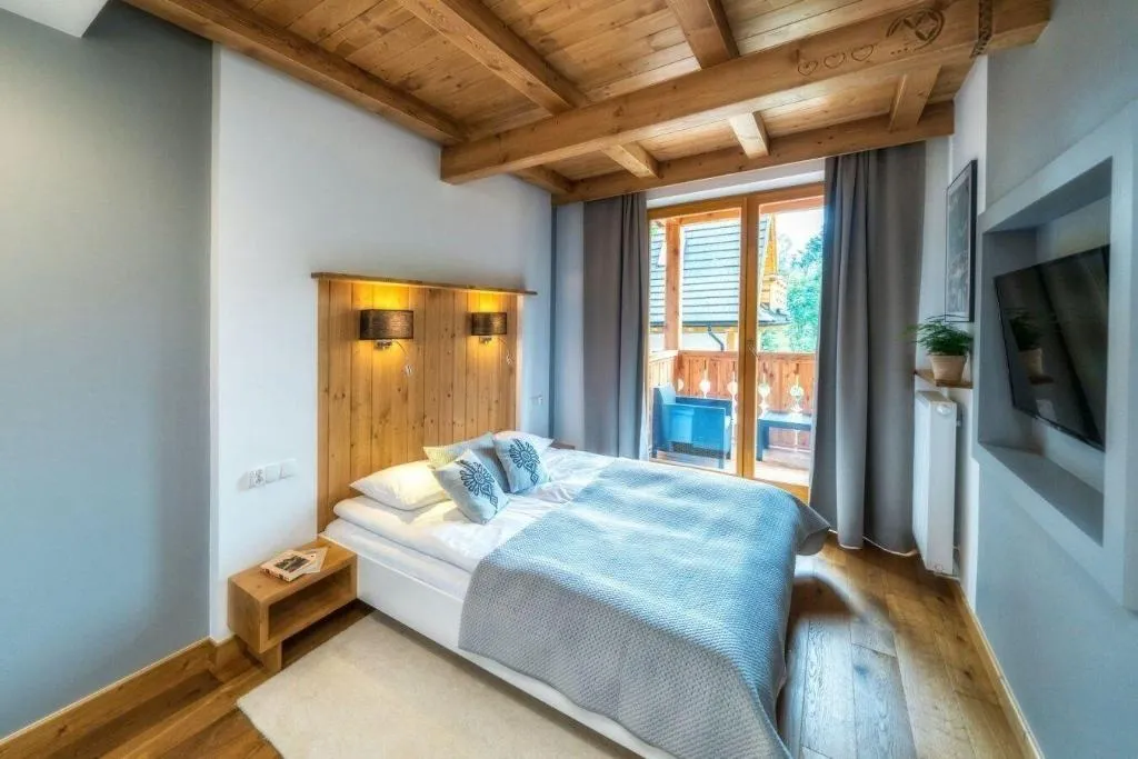 Room, ApartHotel Giewont, Krakow