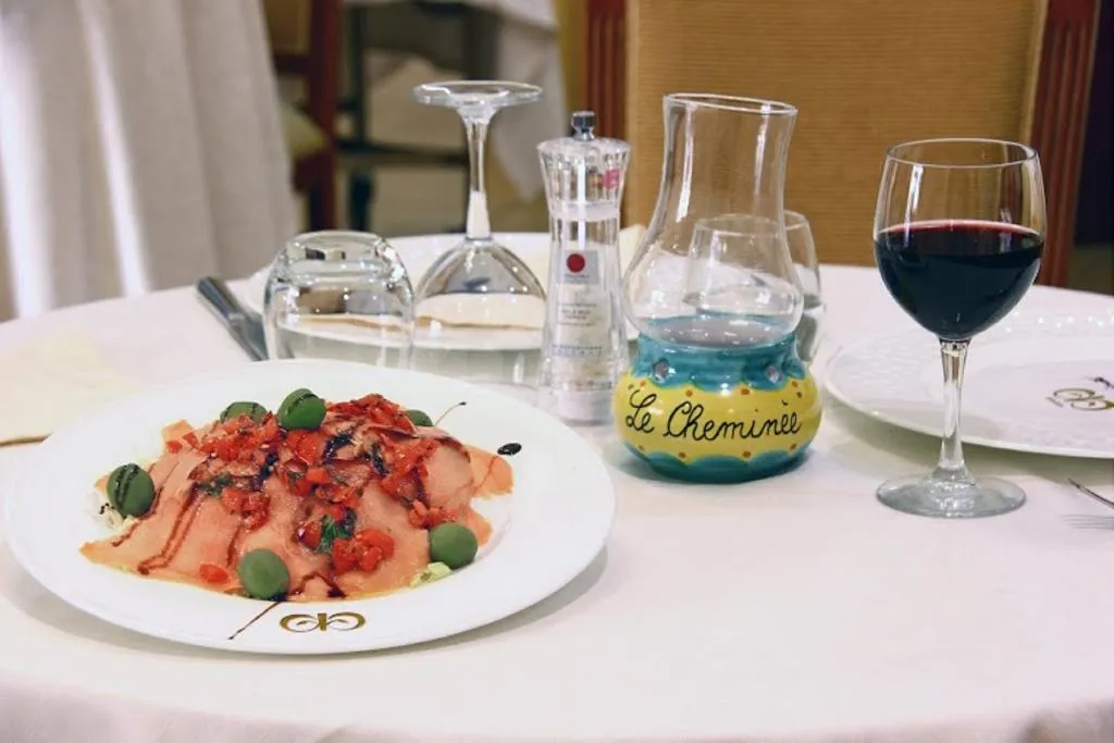 Restaurant, Le Cheminee Business Hotel, Naples