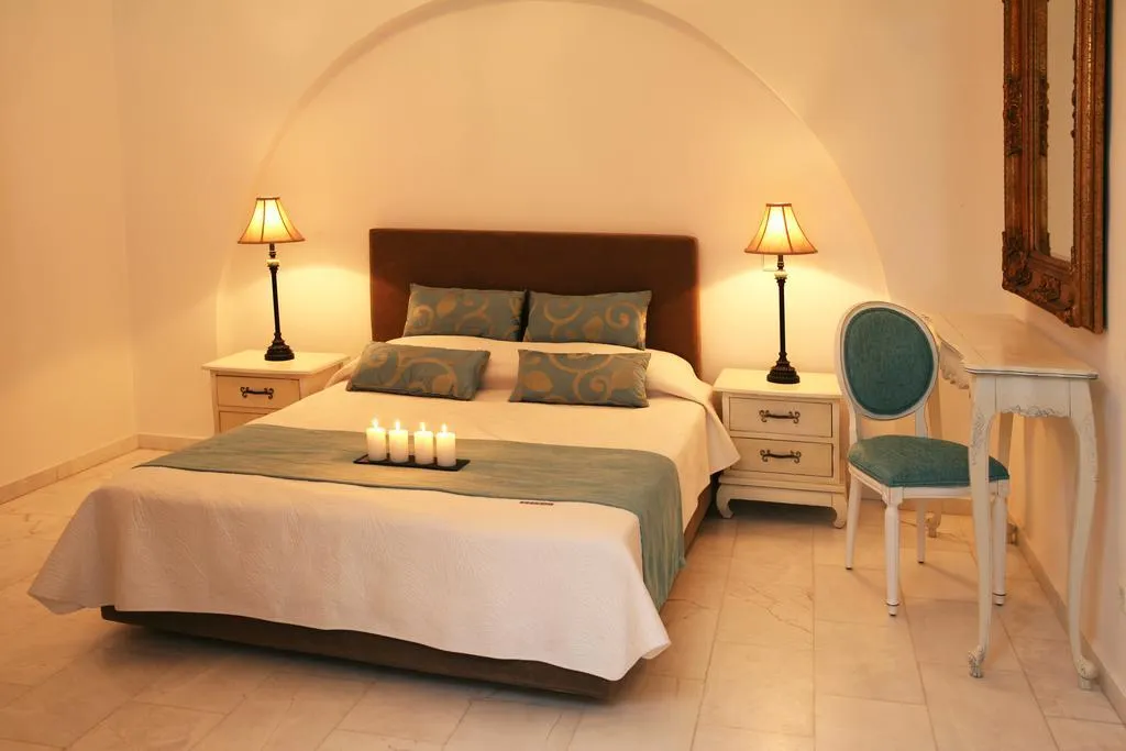 SUITE STANDARD Room, Amaria Beach Resort, Athens