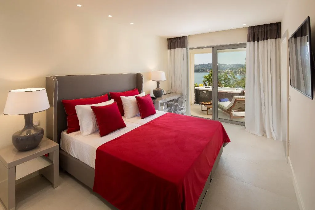 BUNGALOW PREMIUM Room, Rodostamo Hotel & Spa, Corfu