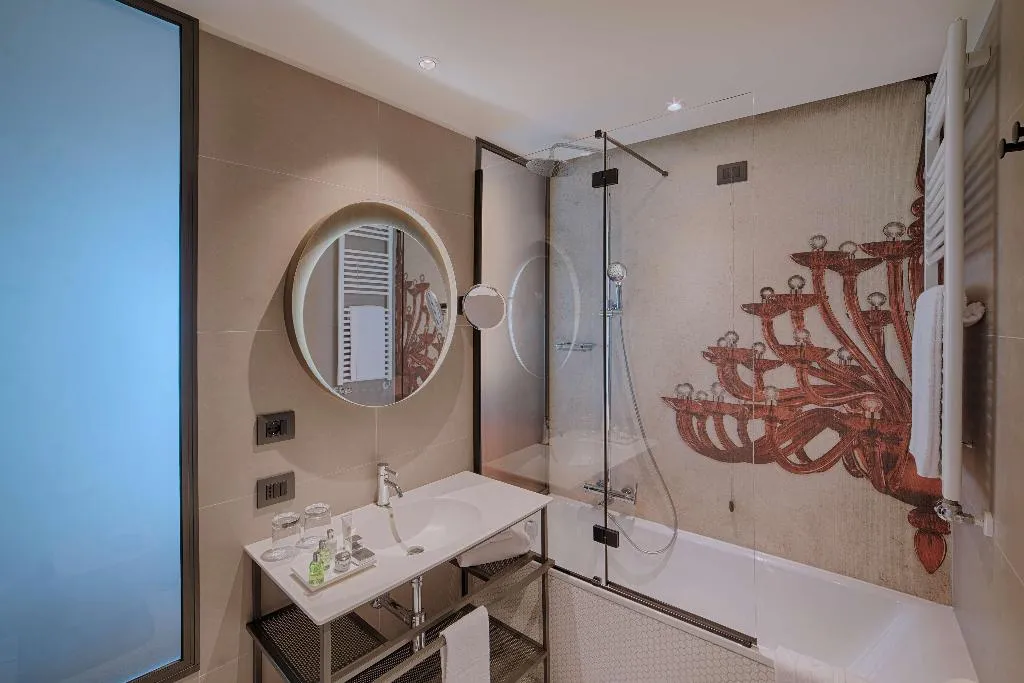 JUNIOR SUITE DUPLEX SUPERIOR Room, NH Collection Venezia Murano Villa, Venice
